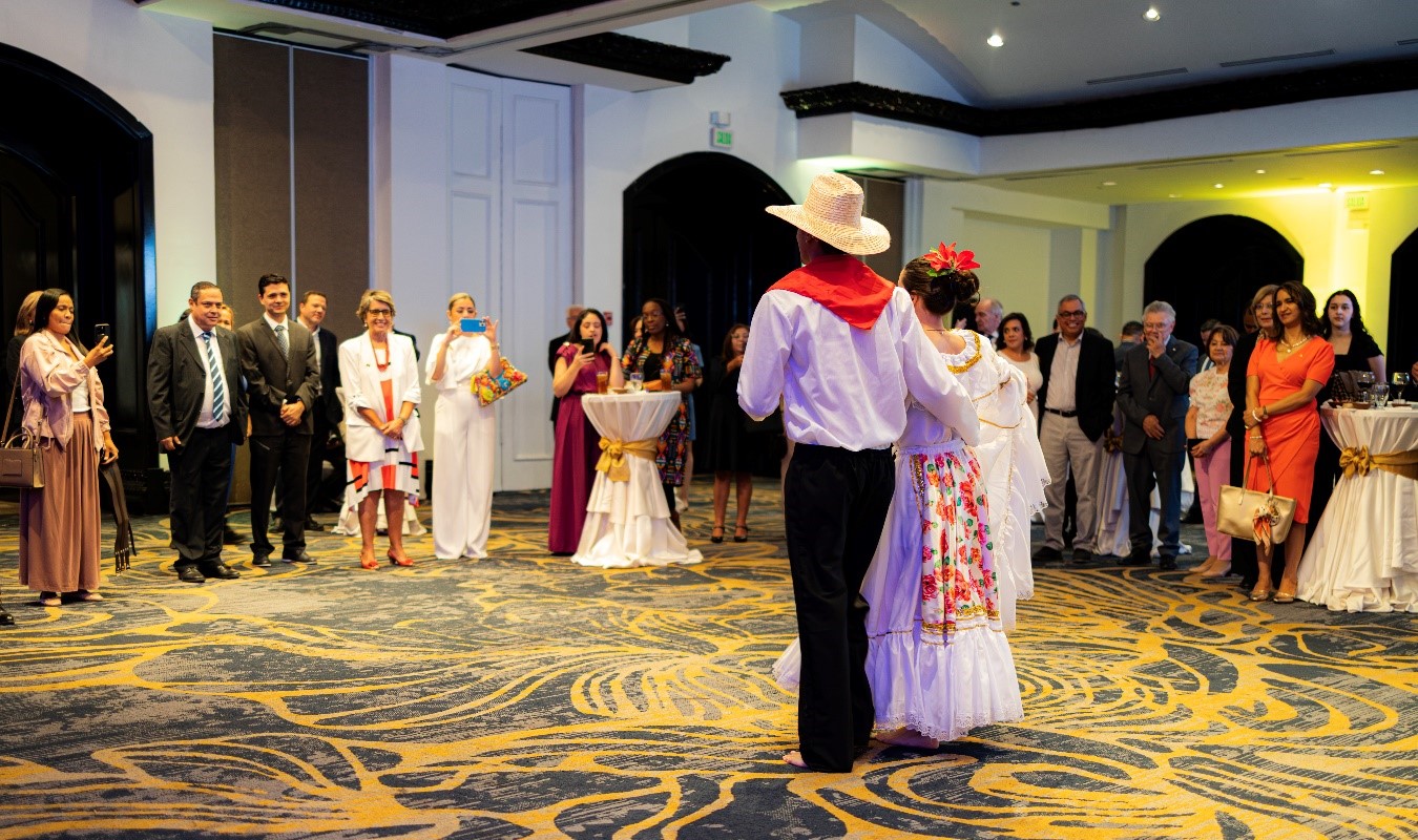 Invitados al evento de la independencia de Colombia