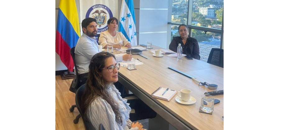 Embajada de Colombia en Honduras y su Sección Consular realizaron jornada de diálogo y rendición de cuentas con la comunidad colombiana