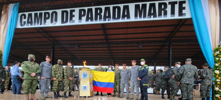 Embajadora en Honduras visita a la representación colombiana en la competencia internacional “Fuerzas Comando 2022”