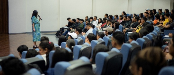 Evento “La literatura puente entre culturas diversas” fue organizado por la Embajada de Colombia, en coordinación con la Universidad Nacional Autónoma de Honduras